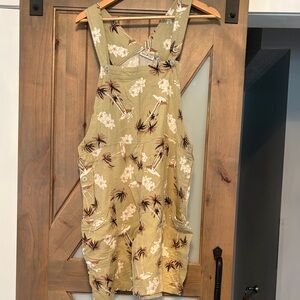 White Stag Olive Green Floral Palm-Print Mini Overalls Size M
